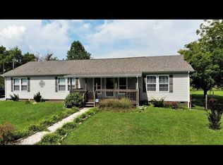 3885 Holders Grove Rd, Cosby, TN 37722