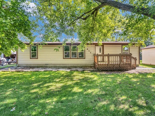 411 Pearl St, Thomasboro, IL 61878