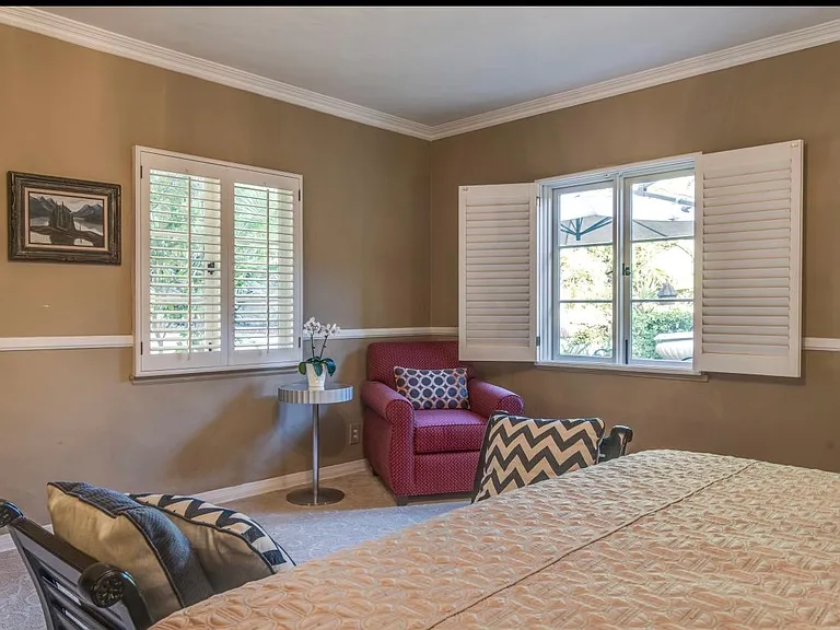 835 Huntington Garden Dr #A — Photo 16