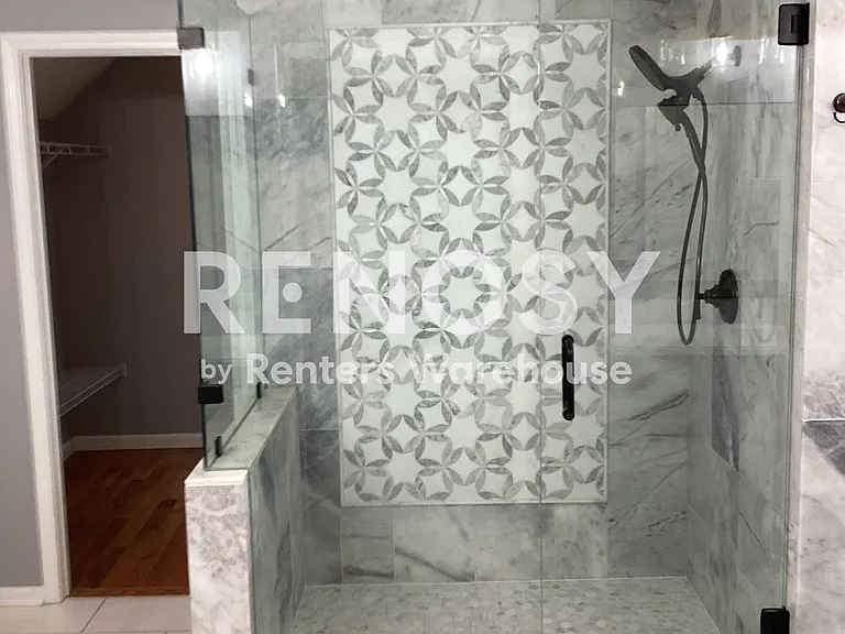 2377 Peach Shoals Cir — Photo 16