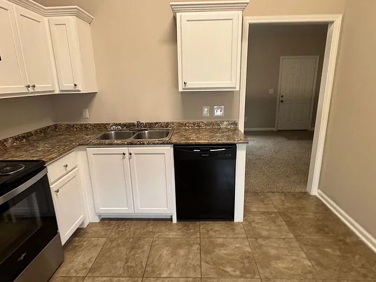1503 Gambill Wood Dr — Photo 7