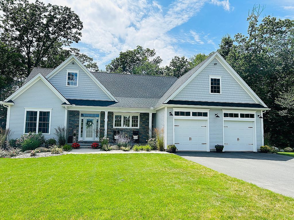 10 Autumn Ridge Rd, Ludlow, MA 01056 Zillow