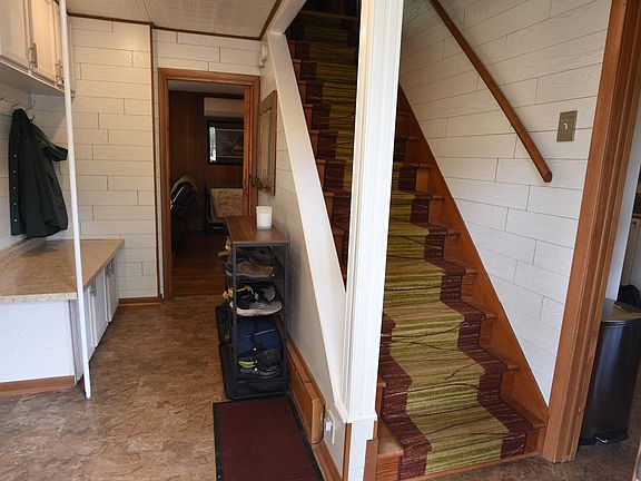 5th image of 43725 Kavanaugh Rd