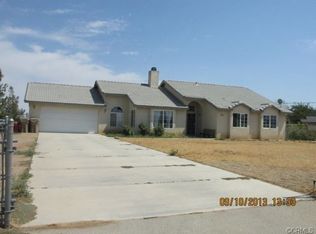 11057 10th Ave, Hesperia, CA 92345