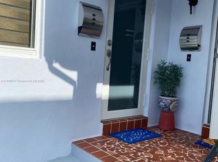 2090 SW 3rd St #2090, Miami, FL 33135