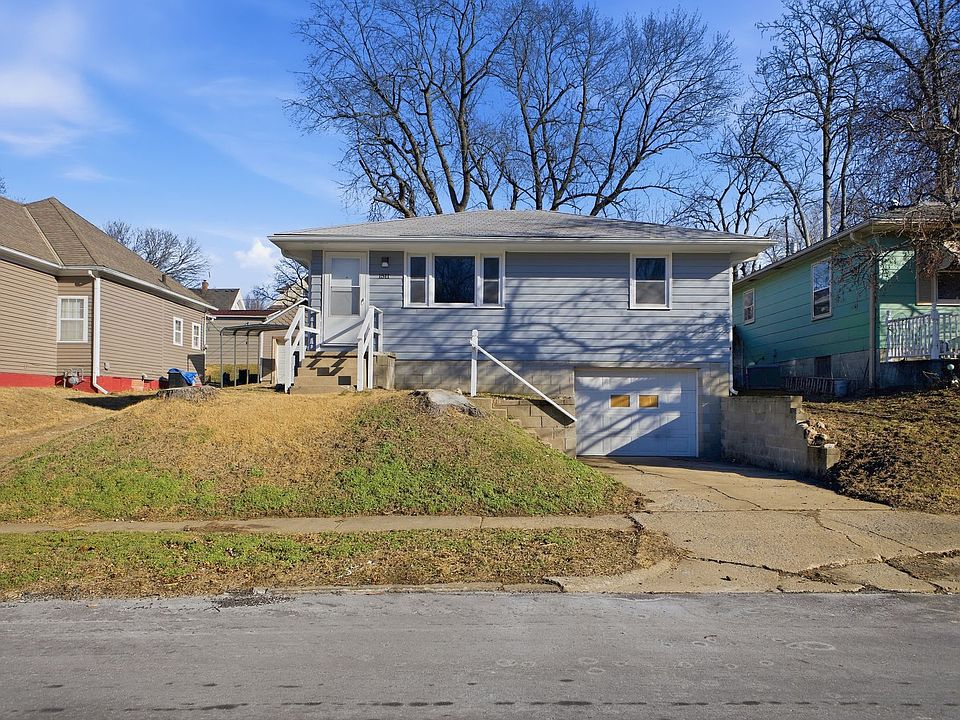 1st image of 1511 S 24th St