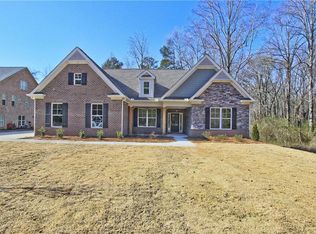 2032 Seclusion Trl, Monroe, GA 30656
