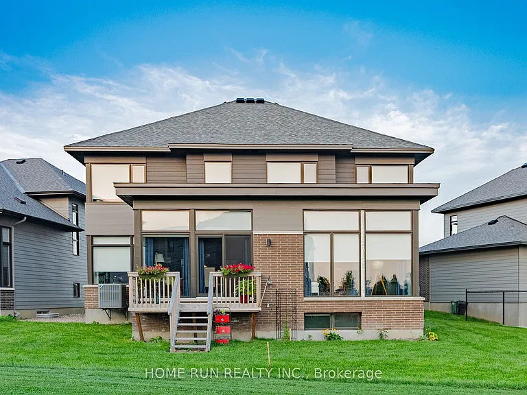 451 Longworth Ave — Photo 3