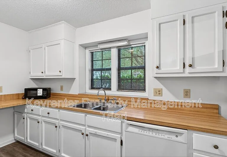 1223 Watermark Ct — Photo 11