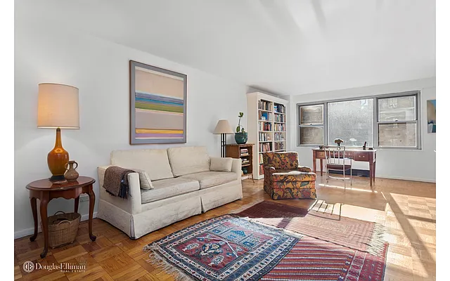 Sold by Douglas Elliman | media 14