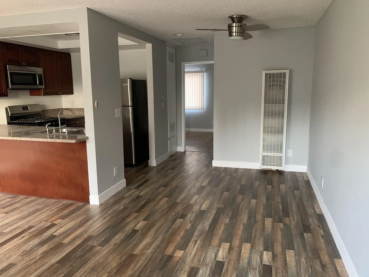 1243 Fedora St - 5 — Photo 2