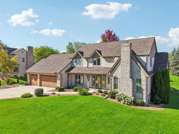 8349 S River Terrace DRIVE, Franklin, WI 53132