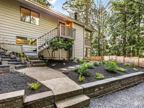 21440 NE Union Hill Road, Redmond, WA 98053