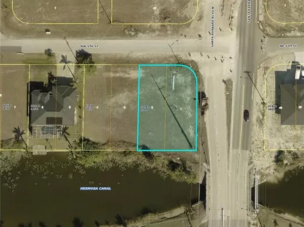 2 NW 9th ST, CAPE CORAL, FL 33993