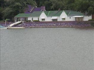 1504 Bayview Dr, Sandusky, OH 44870