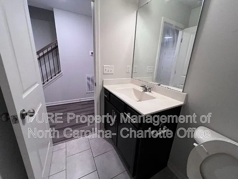 4945 Southern Magnolia Dr — Photo 17