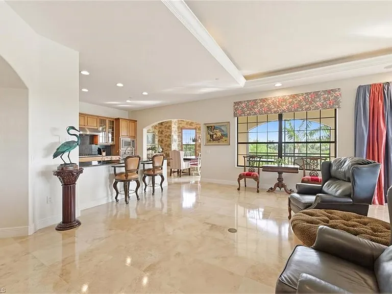 2538 Marquesa Royale Ln #Penthouse 5-301 — Photo 16