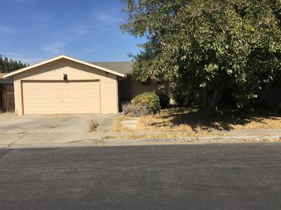 706 Juniper Cir, Los Banos, CA, 93635