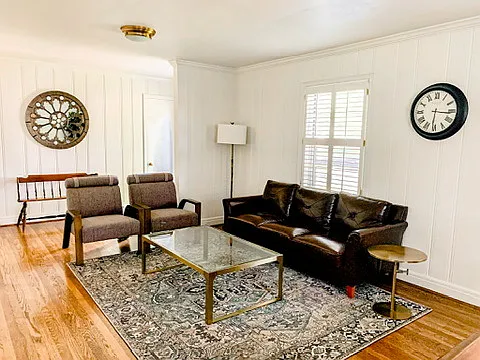 3 bed, 1395 sqft, $3,850 — Photo 2