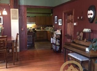 107 N F St, Livingston, MT 59047