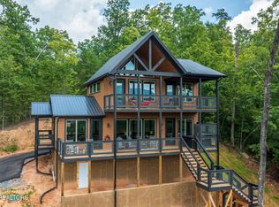 775 Cartertown Rd, Gatlinburg, TN 37738
