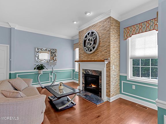 4th image of 7 Brielle Court
