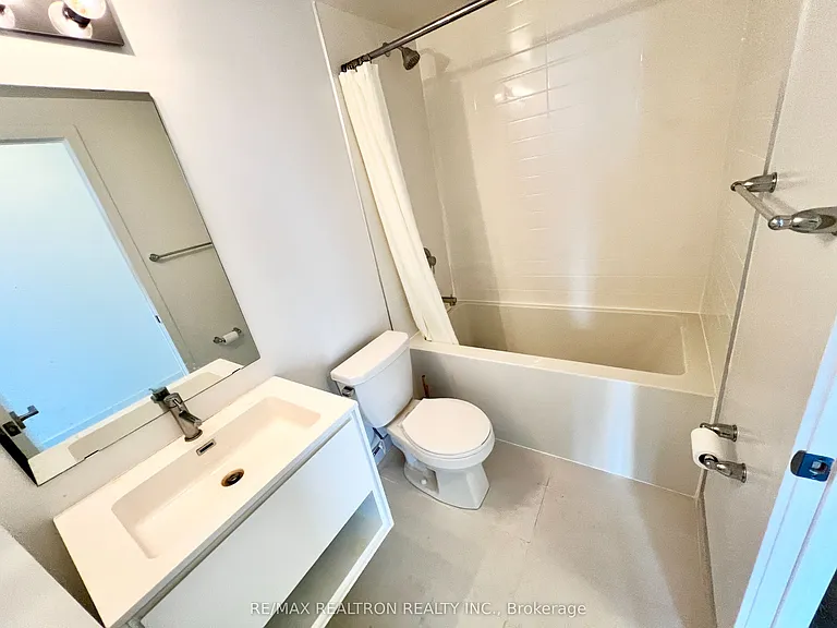 159 Wellesley St E #1204 — Photo 13