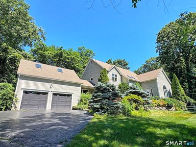 14 Brae Loch Way, Shelton, CT, 06484