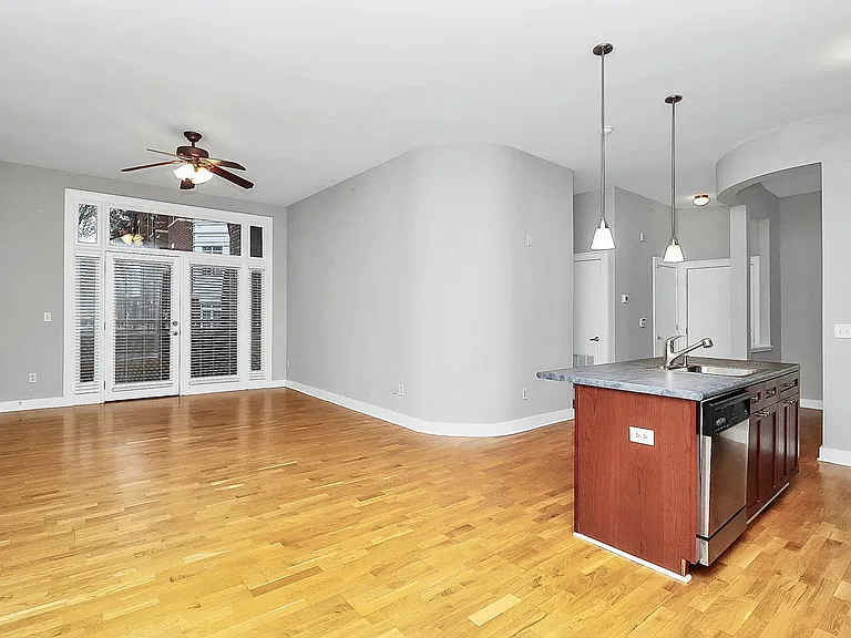 712 N Davidson St — Photo 15