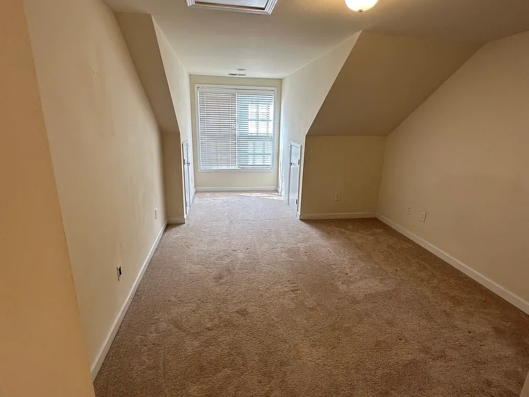 9733 Longstone Ln — Photo 18