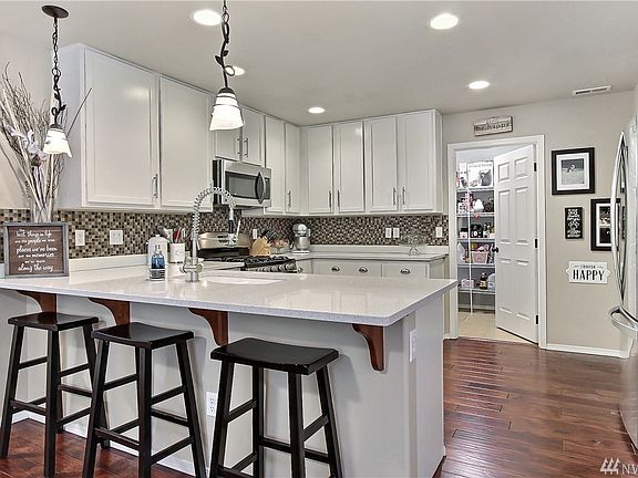 3rd image of 6229 Silent Creek Ave SE