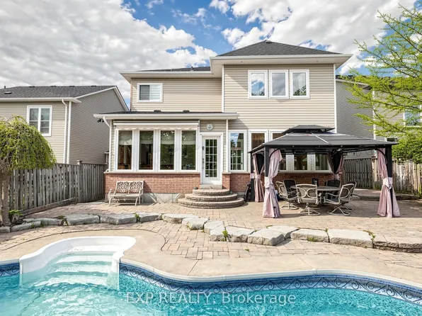 74 Darius Harns Dr, Whitby, ON L1M 2G7