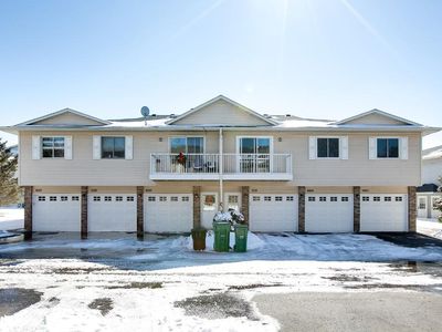 1031 Pondview Ct, Vadnais Heights, MN, 55127