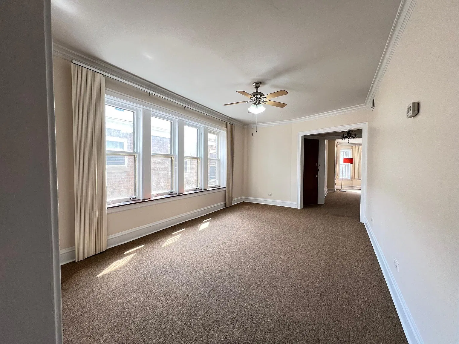 5645 N Kimball Ave — Photo 3