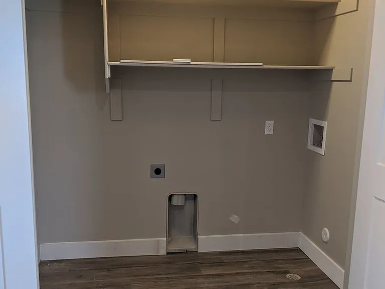 966 W Georgia Dr #10 — Photo 7