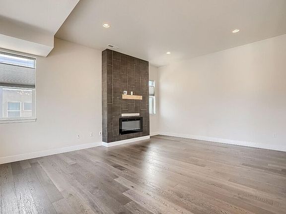 3rd image of 3080 N Wilson Ct #5
