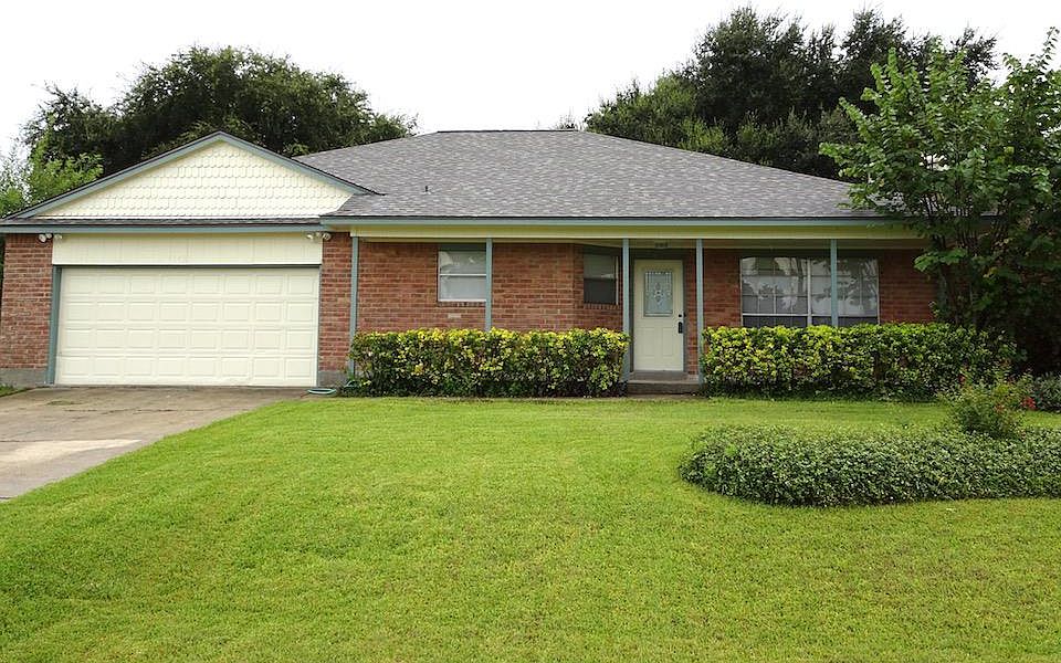 1st image of 13497 Bunker Hill Dr