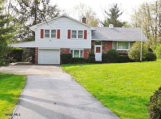 1057 Electric Ave, Altoona, PA 16601