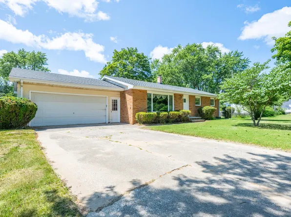 5432 S Roosevelt Rd, Stevensville, MI 49127