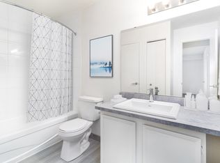 3741 16a Ave NW #F397D4119, Edmonton, AB T6L3M1