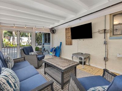 1134 Park Ln, Saint Simons Island, GA, 31522