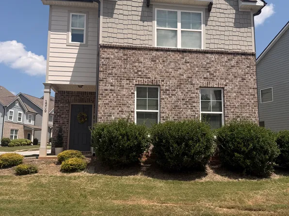 1209 Hawthorne Trl, East Pt, GA 30344
