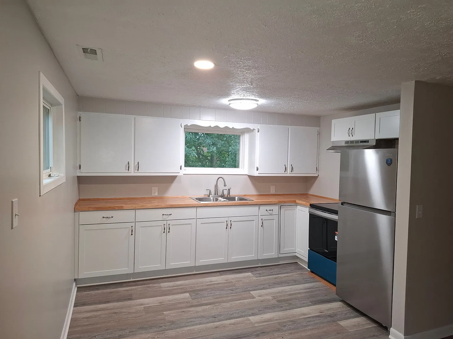 2 Bed 1 Bath apartment — Photo 4