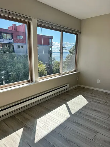Floor plan 306