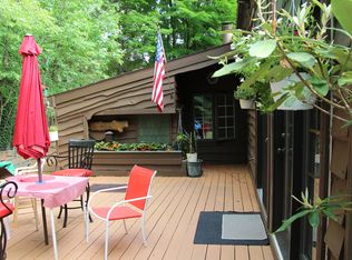 565 Beckman Peninsula Rd, Swanton, MD 21561