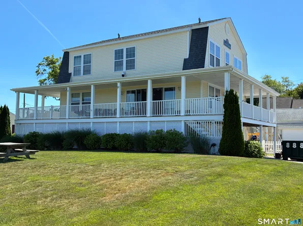 2 Buckingham Ave, Old Saybrook, CT 06475