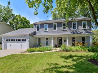 1325 Culpepper Dr, Naperville, IL