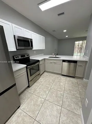 15305 SW 89th Ter — Photo 10