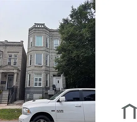 1324 S Sawyer Ave #2F