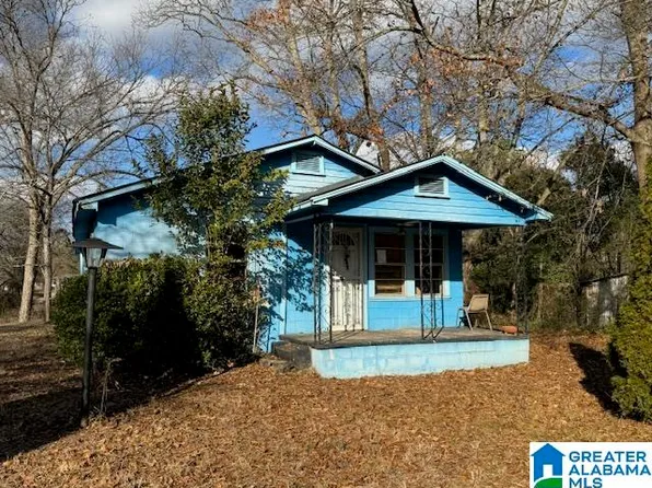717 Roosevelt Ave, Talladega, AL 35160